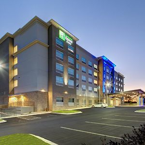 Holiday Inn Express & Suites Charlotte Southwest By Ihg